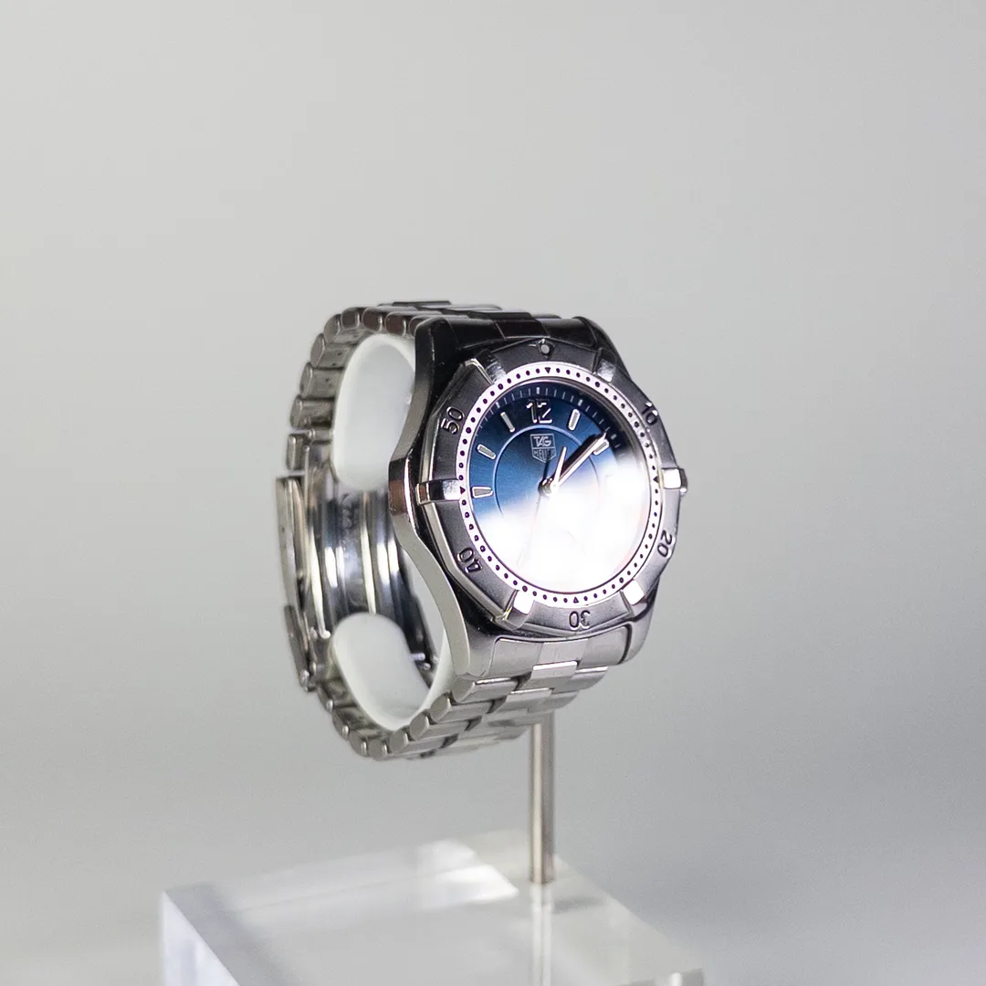TAG Heuer Professional 2000 — foto 4