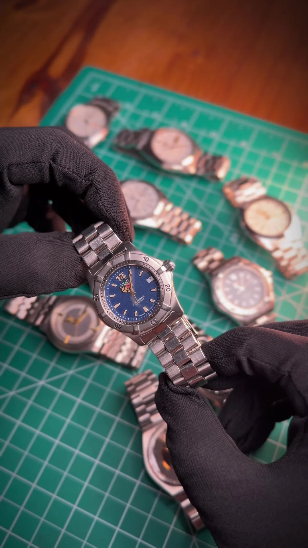 TAG Heuer Professional 2000 — vídeo 1