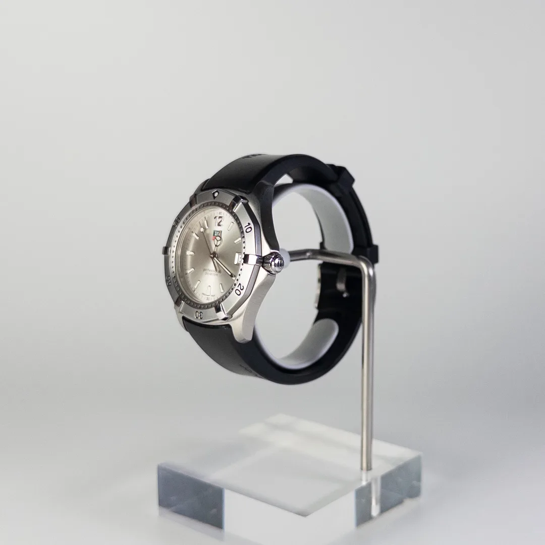 TAG Heuer Professional 2000 — foto 3