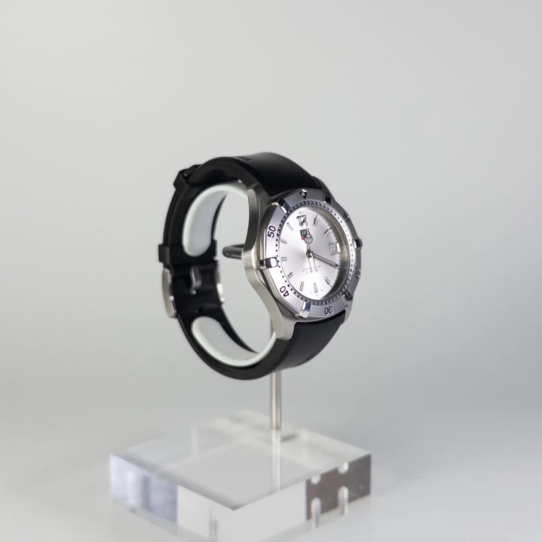 TAG Heuer Professional 2000 — foto 4