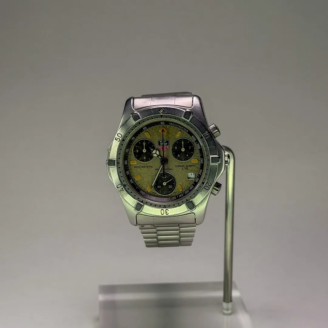 TAG Heuer Professional 2000 — foto 2