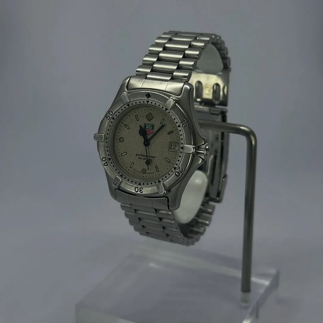 TAG Heuer Professional 2000 — foto 3