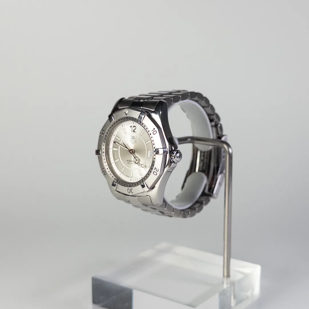 TAG Heuer Professional 2000 — foto 3