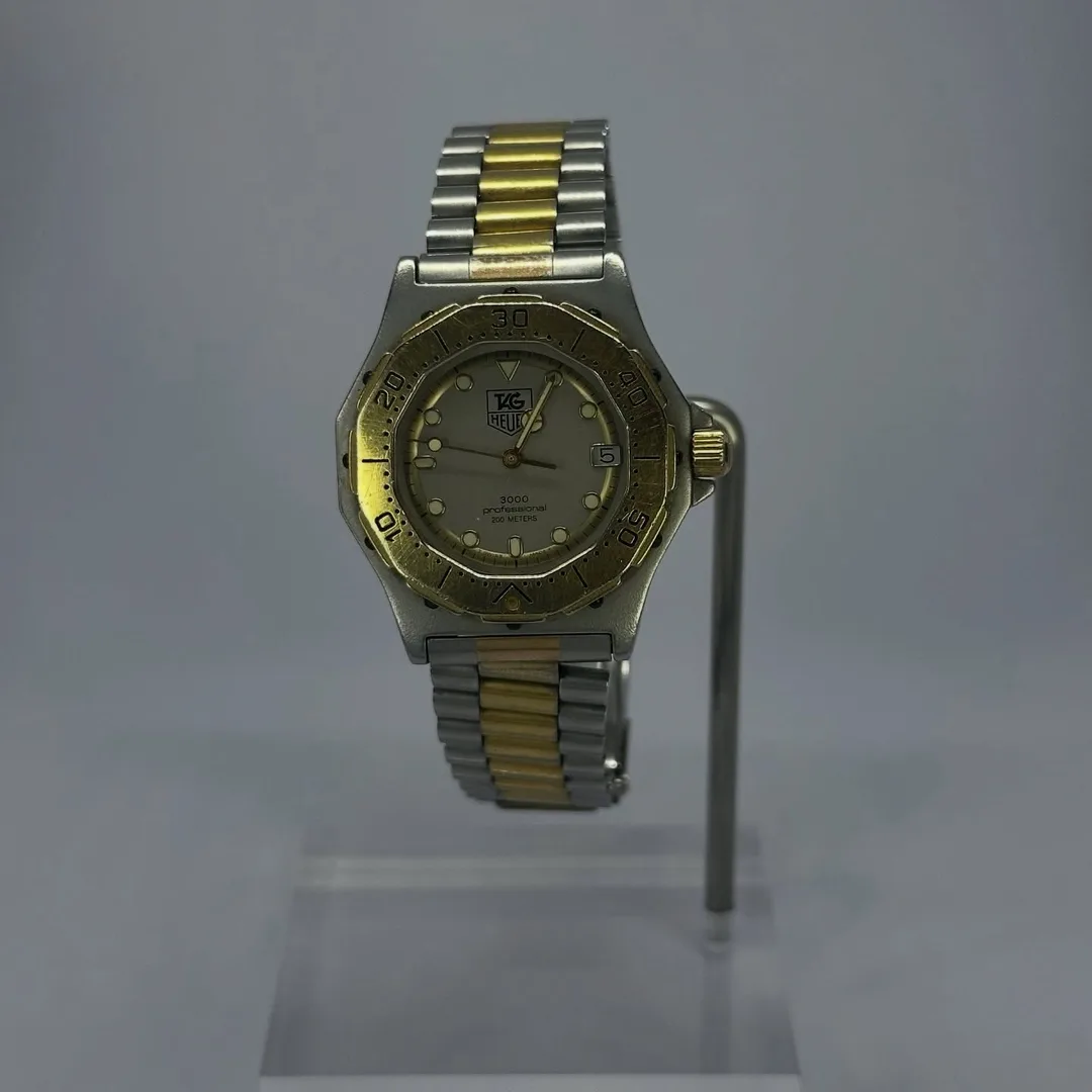 TAG Heuer 3000 Series — foto 2